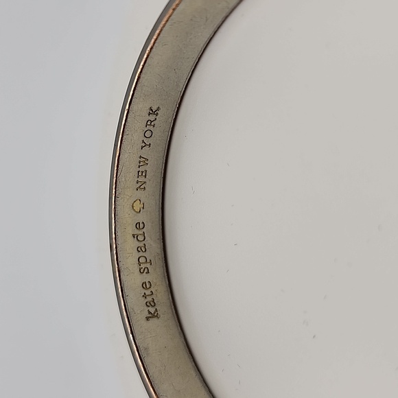 Kate Spade Approx 9 Inch Silver‎ Tone Bangle Bracelet "This Is The Year To..." - Picture 2 of 8
